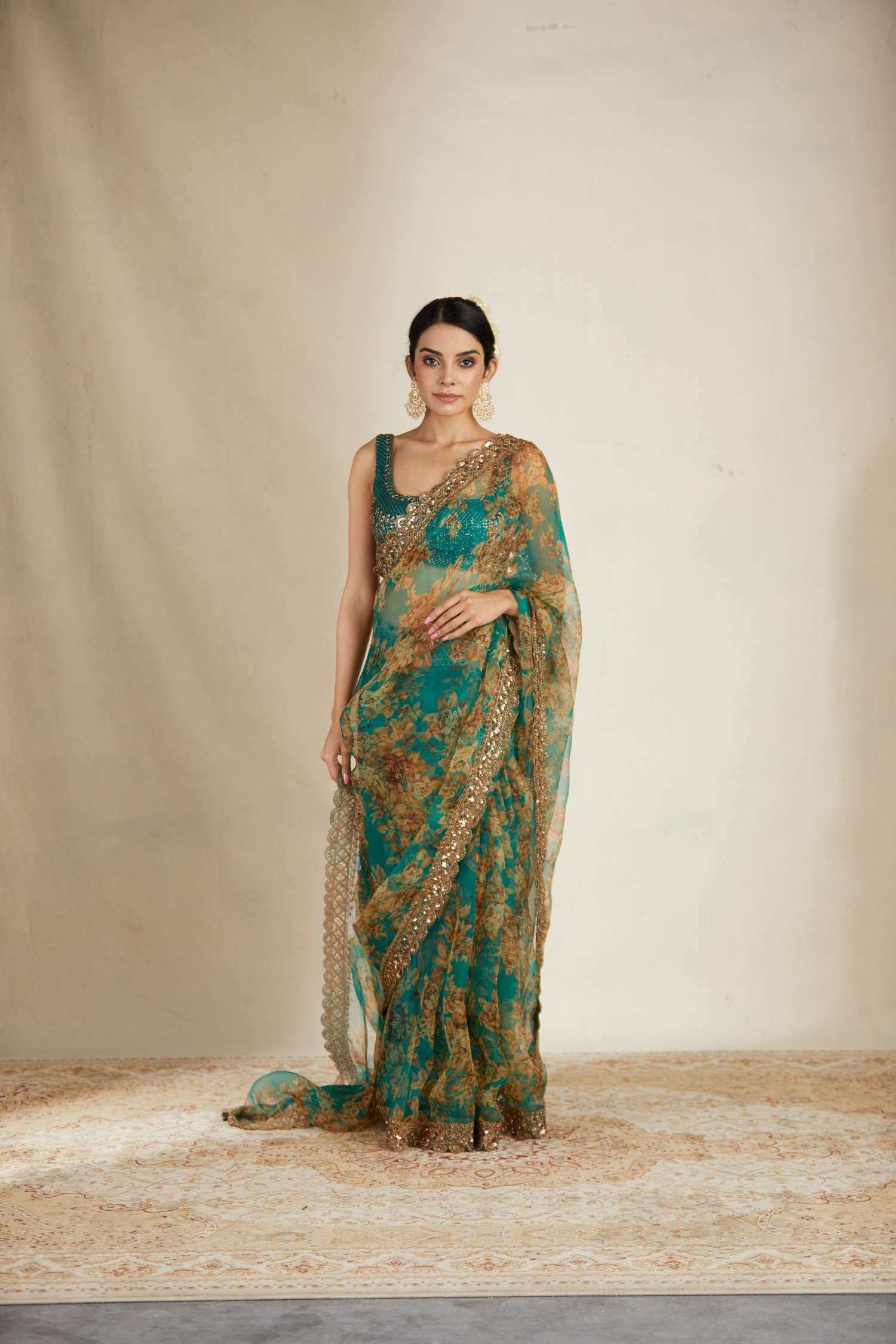 Buy Green Floral Zari Organza Saree at INR 1299 online from Rachna Art  Prints Pvt Ltd Festive Wear Saree : KAS-FOIL-202-GREEN-S