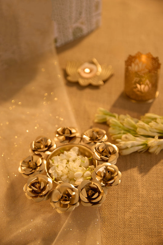 Rose Cut With Gold Pleated Diya Stand