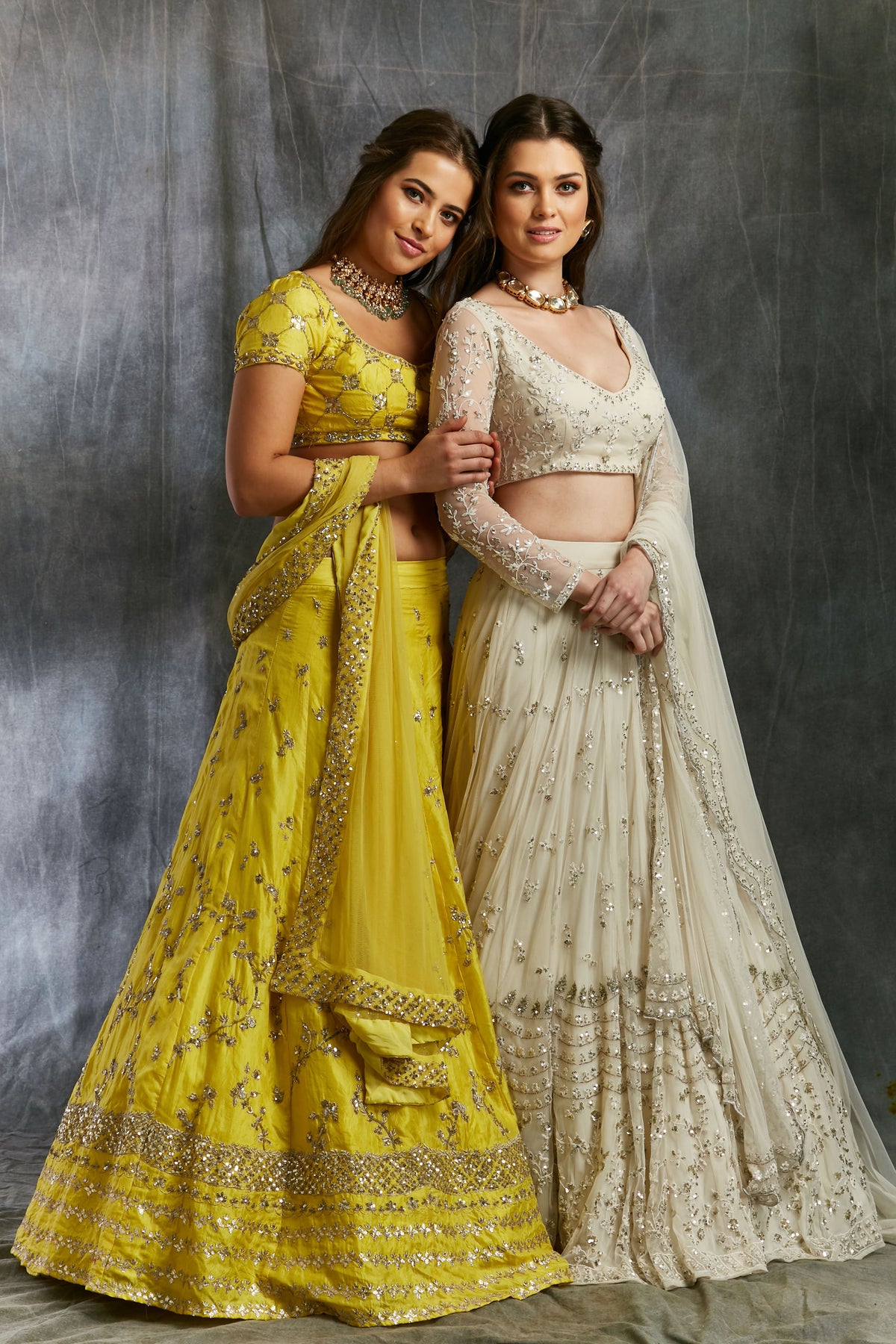 30+ Lehenga Colour Combinations for Brides that are Going to Rule The  Wedding Season | WeddingBazaar